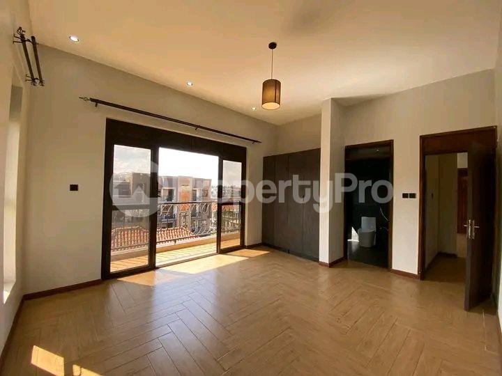 3 bedroom Apartment Block Apartment for rent Kisaasi road Kisaasi Kampala Central - 9