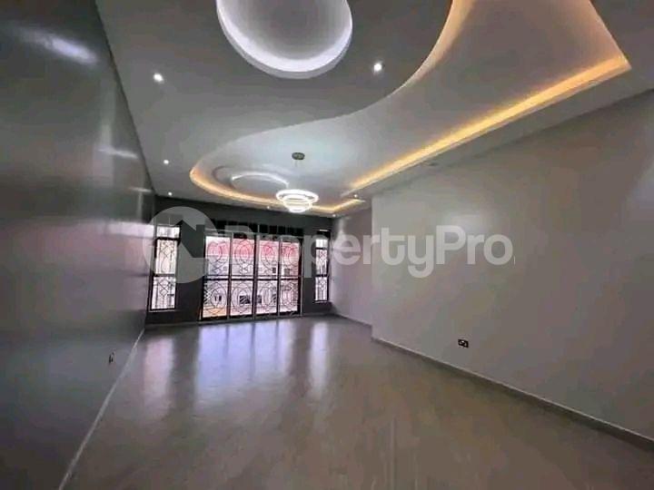 4 bedroom Apartment Block Apartment for rent Kisaasi road Kisaasi Kampala Central - 2