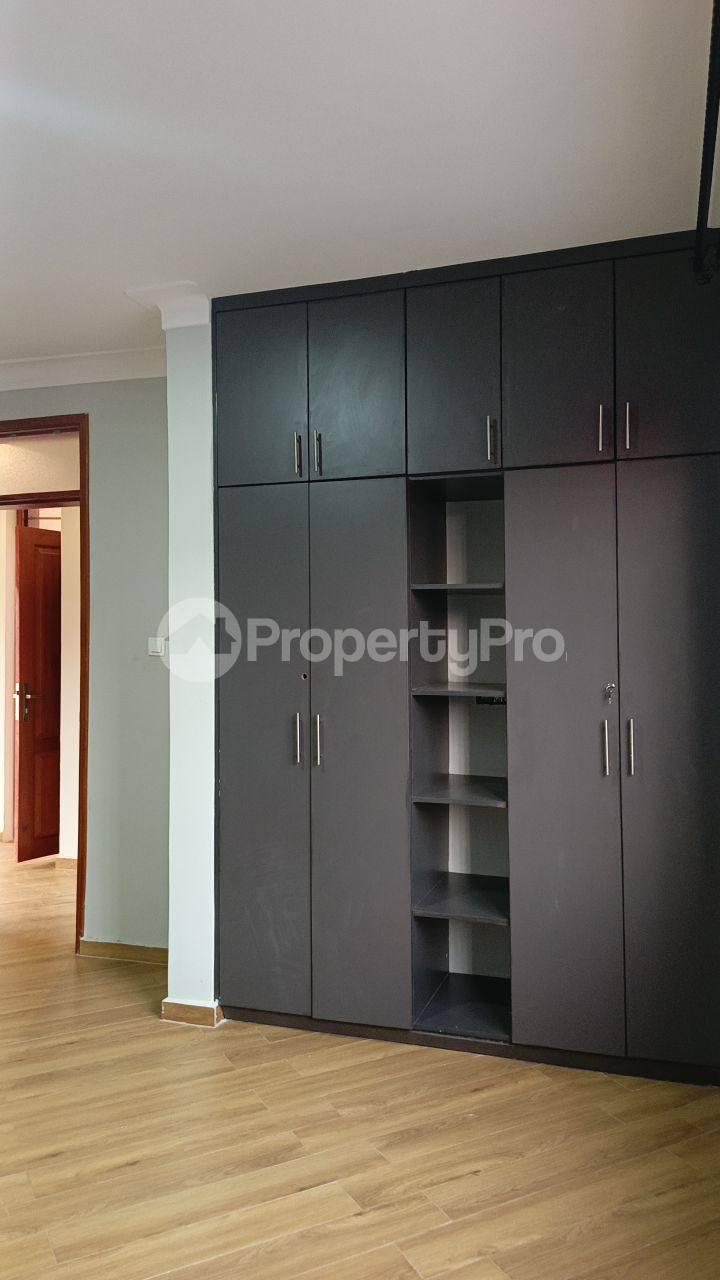 1 bedroom mini flat  Apartment Block Apartment for rent Kisaasi road Kisaasi Kampala Central - 4