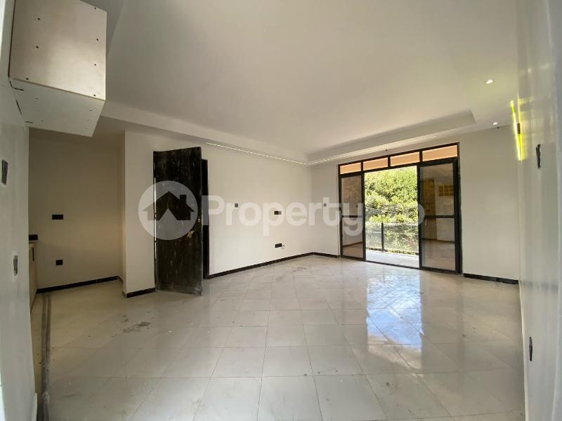 1 bedroom mini flat  Apartment Block Apartment for rent Kisaasi road  Kisaasi Kampala Central - 8