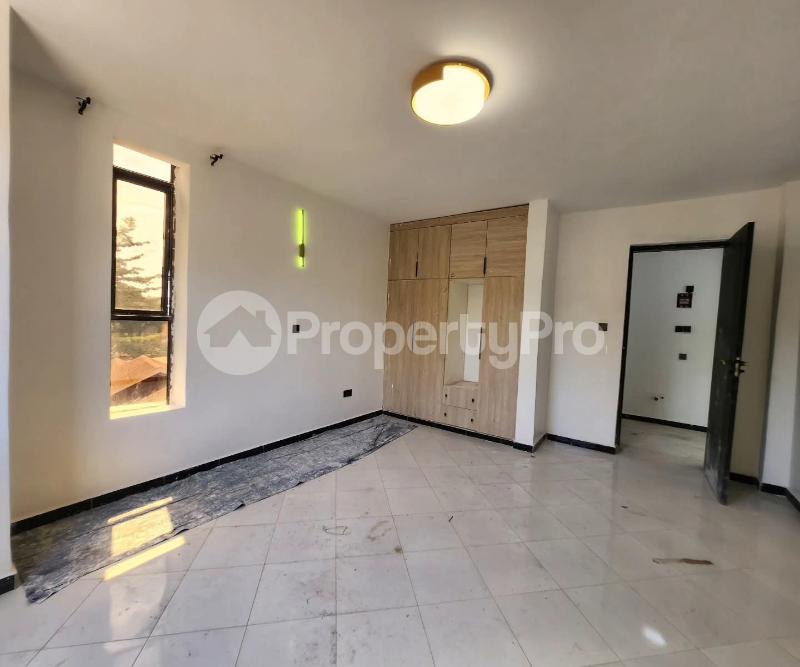 1 bedroom mini flat  Apartment Block Apartment for rent Kisaasi road  Kisaasi Kampala Central - 3