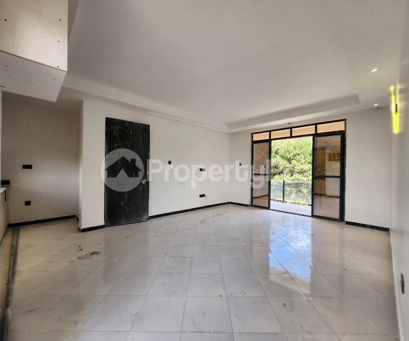 1 bedroom mini flat  Apartment Block Apartment for rent Kisaasi road  Kisaasi Kampala Central - 10