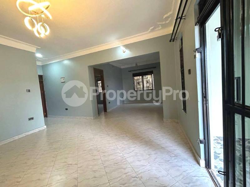 1 bedroom mini flat  Bungalow Apartment for rent kisaasi road Kisaasi Kampala Central - 8