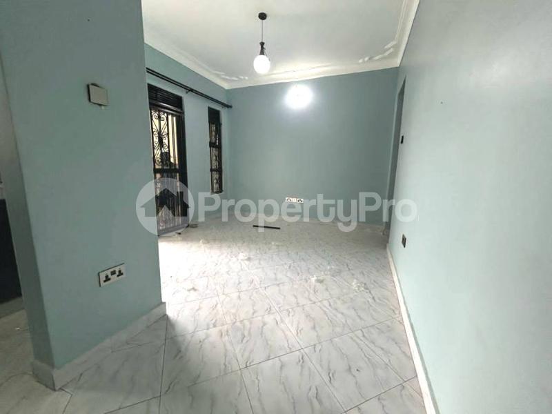 1 bedroom mini flat  Bungalow Apartment for rent kisaasi road Kisaasi Kampala Central - 7