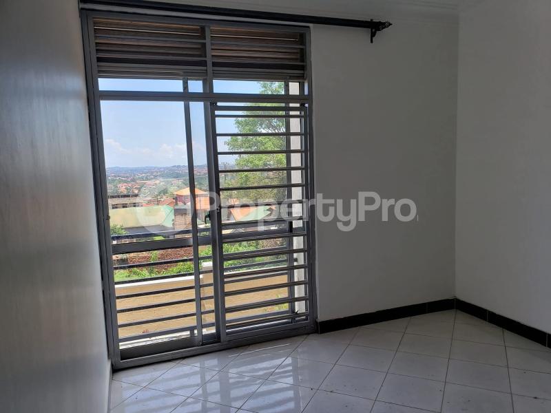 1 bedroom mini flat  Apartment Block Apartment for rent Kisaasi road  Kisaasi Kampala Central - 4