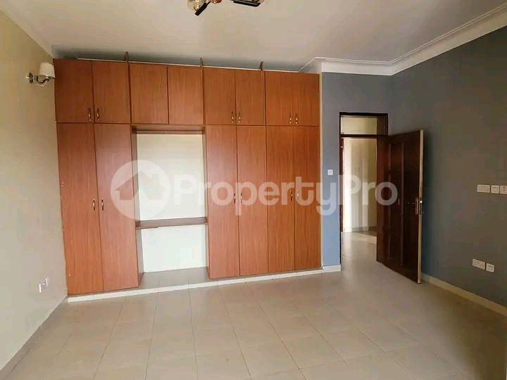 2 bedroom Apartment Block Apartment for rent Kisaasi road Kisaasi Kampala Central - 4