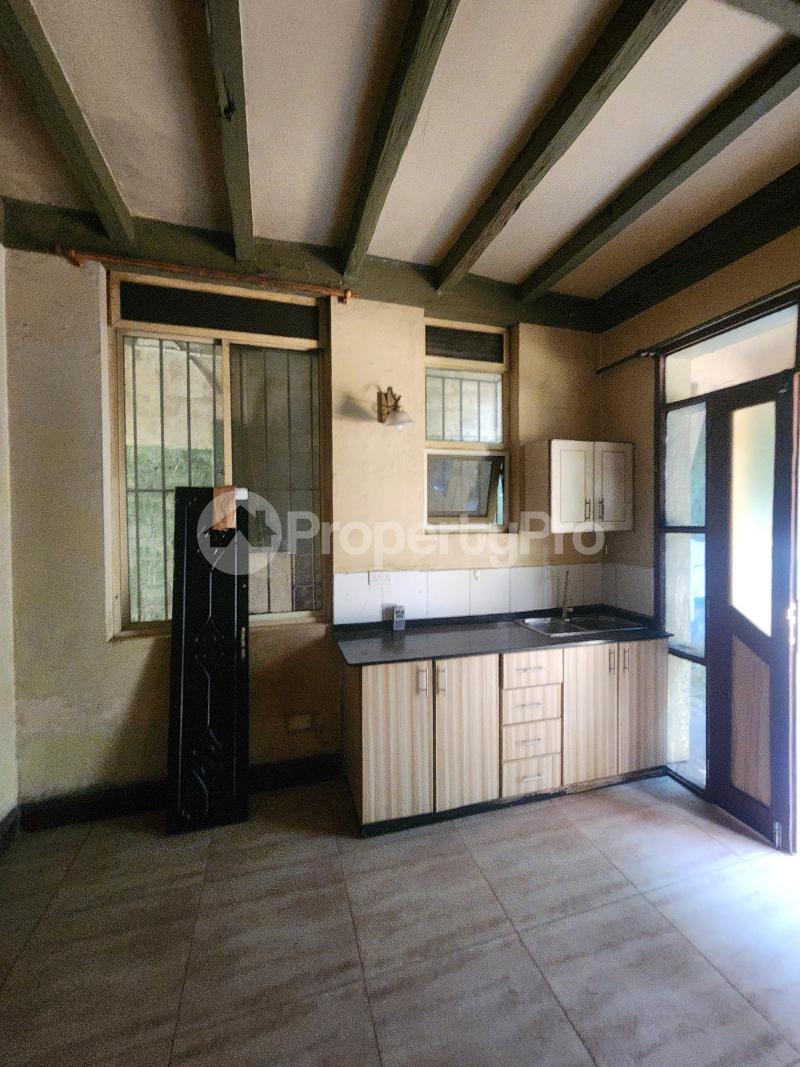 1 bedroom mini flat  Apartment for rent Zimwe road  Makindye Kampala Central - 1