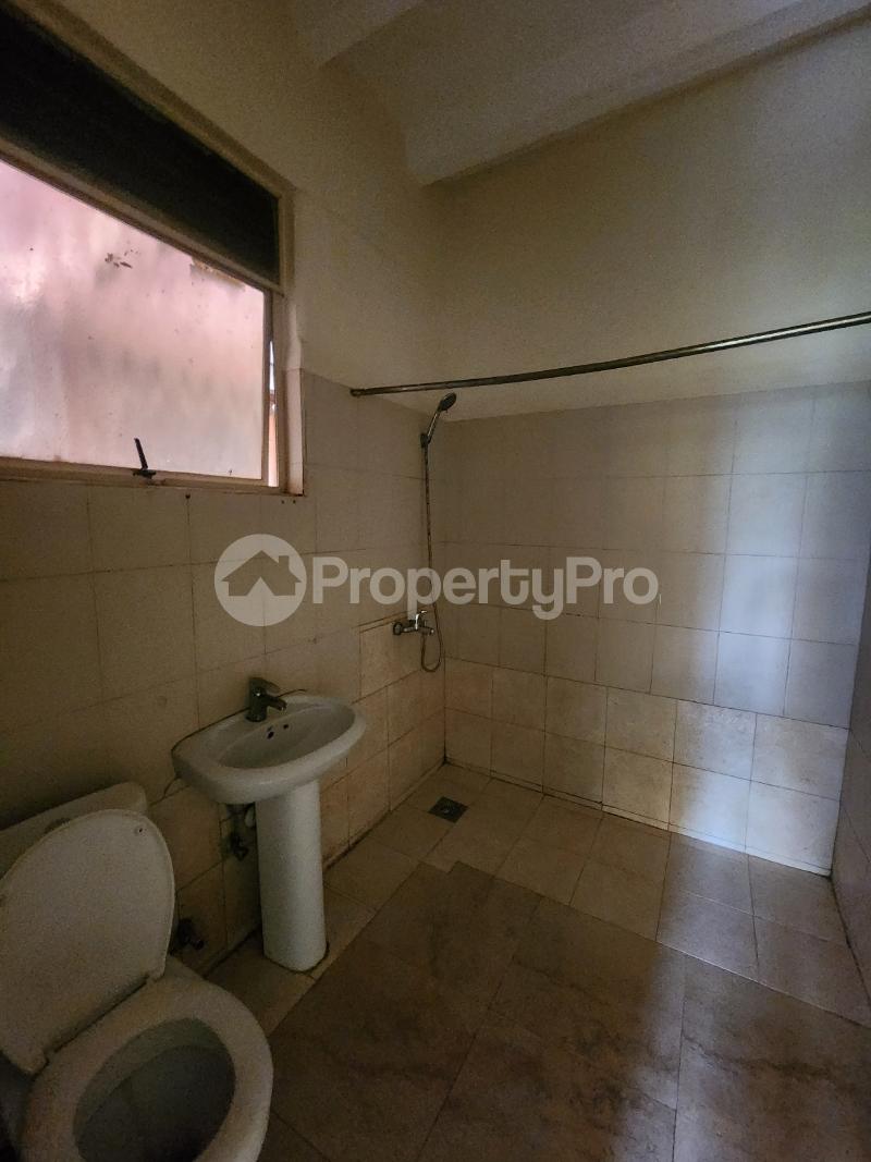 2 bedroom Apartment for rent Zimwe road  Makindye Kampala Central - 3
