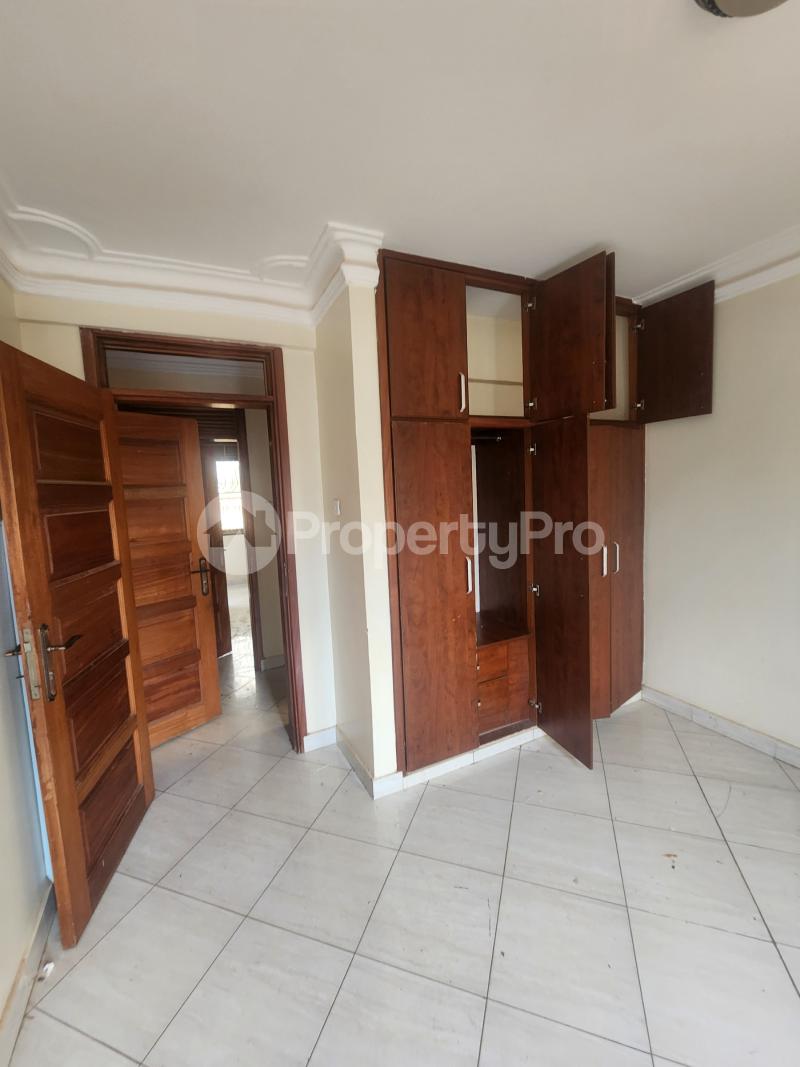 2 bedroom Apartment for rent Kanyike road Makindye Kampala Central - 3