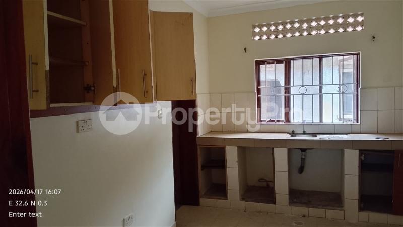 4 bedroom Villa for rent Sarah kanyike road Makindye Kampala Central - 7