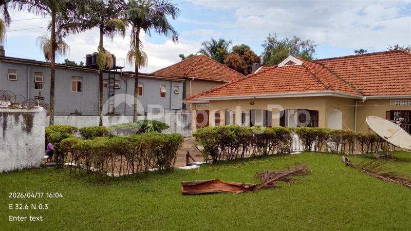 4 bedroom Villa for rent Sarah kanyike road Makindye Kampala Central - 8