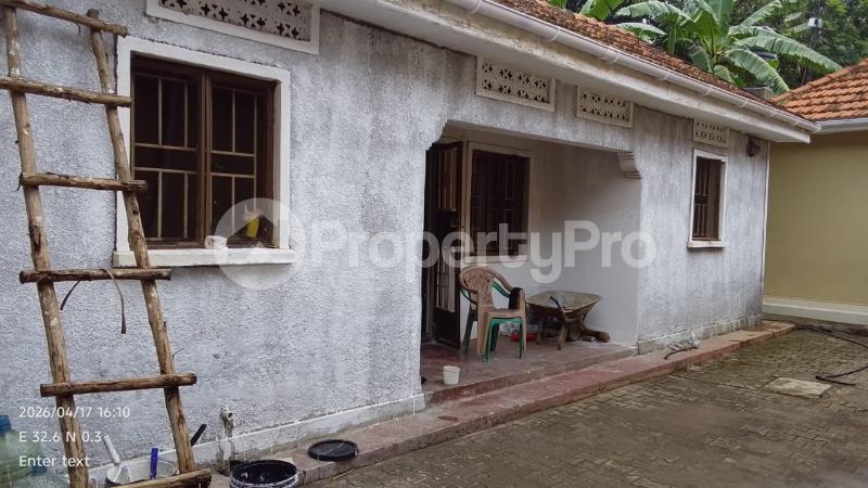 4 bedroom Villa for rent Sarah kanyike road Makindye Kampala Central - 11