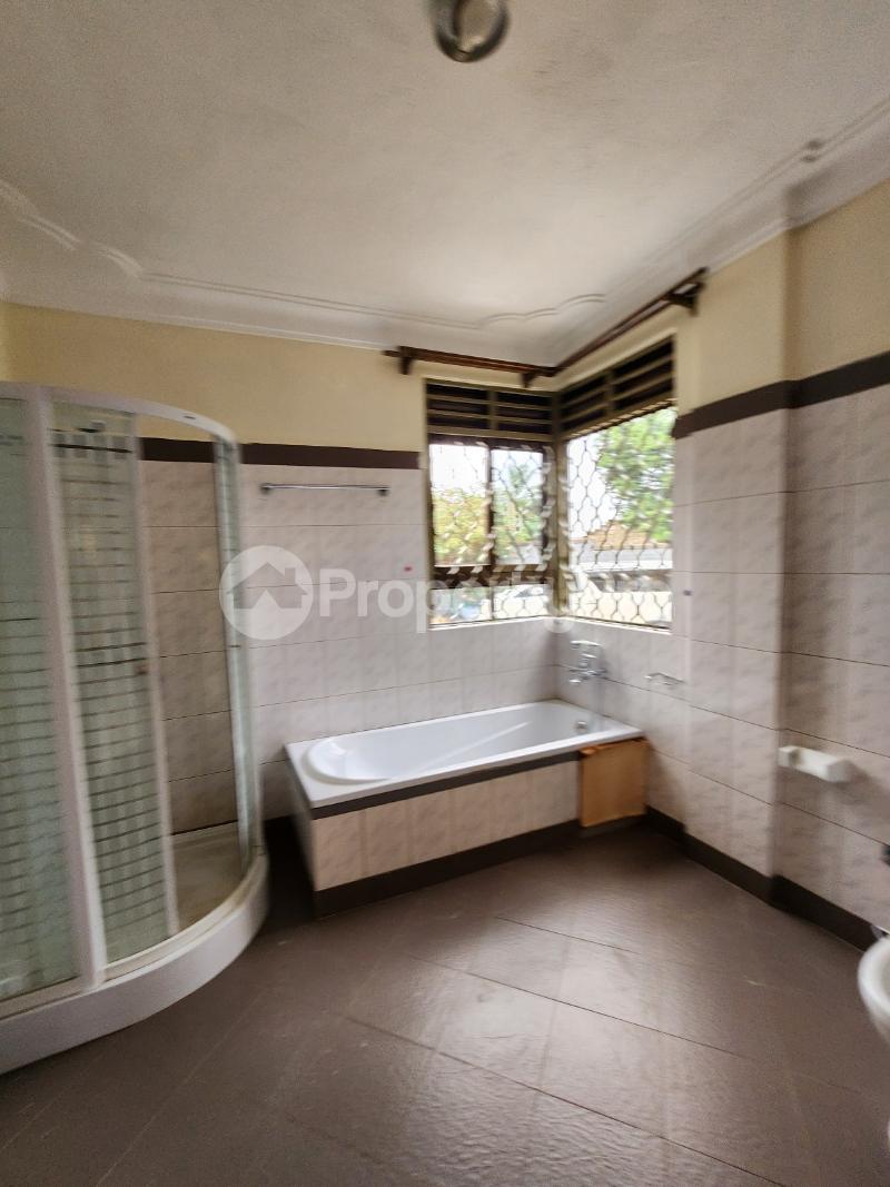 3 bedroom Apartment for rent Zimwe road  Makindye Kampala Central - 7