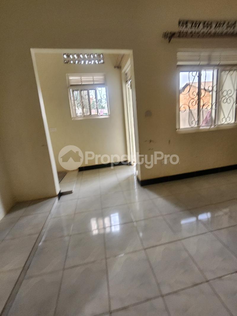 1 bedroom mini flat  Apartment for rent Zim Makindye Kampala Central - 1
