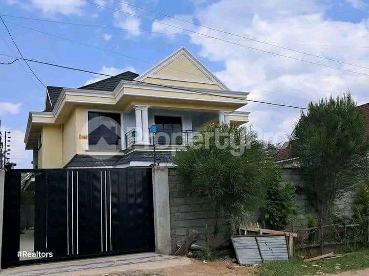 4 bedroom Houses for rent Milimani Kisumu West Kisumu - 0