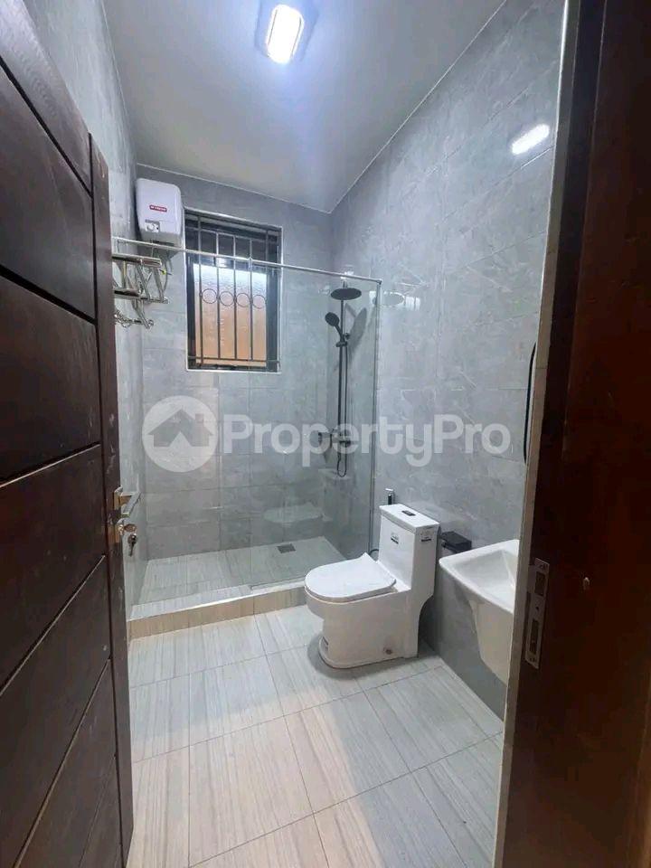 1 bedroom mini flat  Apartment Block Apartment for rent Kiwaatule road Kampala Central - 3