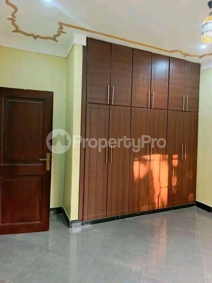 1 bedroom mini flat  Apartment Block Apartment for rent Kiwaatule road Kampala Central - 1