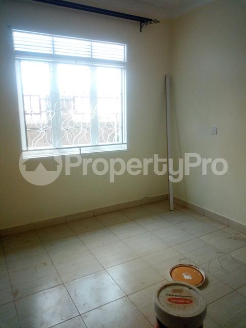 2 bedroom Apartment Block Apartment for rent Kiwaatule road Kampala Central - 5