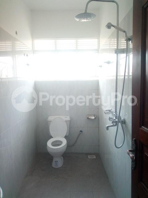 2 bedroom Apartment Block Apartment for rent Kiwaatule road Kampala Central - 7