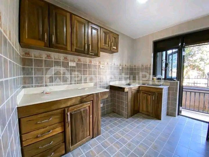 3 bedroom Apartment Block Apartment for rent Kiwaatule road Kampala Central - 3