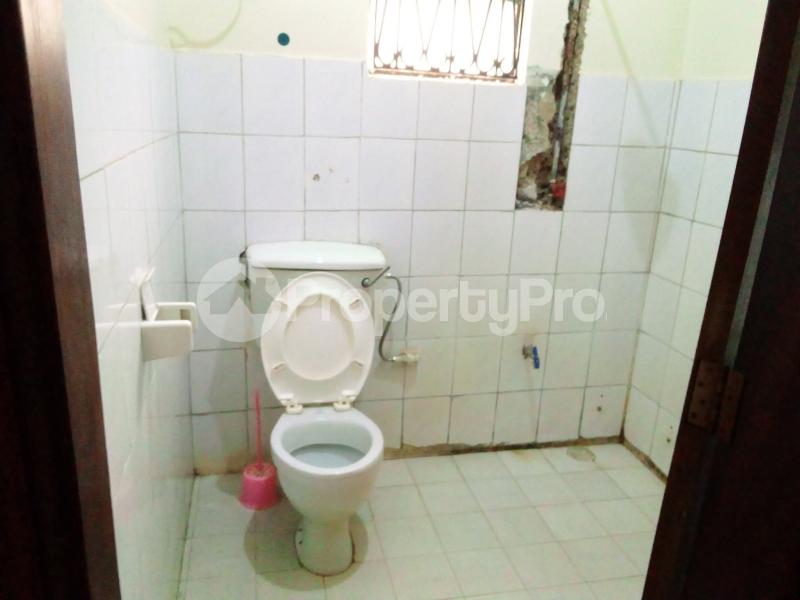4 bedroom Bungalow Apartment for rent Kiwaatule road Wakiso Central - 6