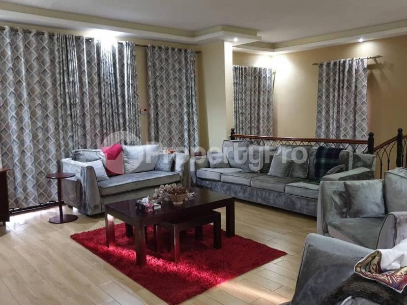 6 bedroom Bungalow Apartment for rent Kiwaatule road Kampala Central - 2