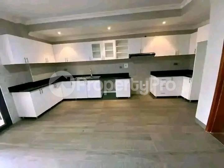 3 bedroom Apartment Block Apartment for rent kololo road Kampala Central - 0