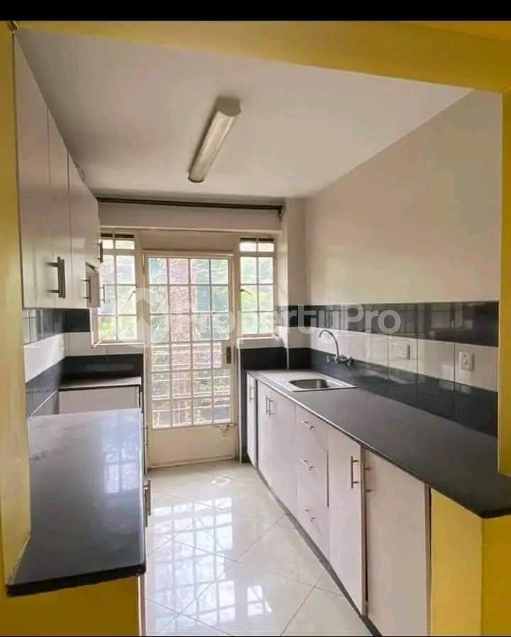 3 bedroom Bungalow Houses for rent Komarock Nairobi - 0