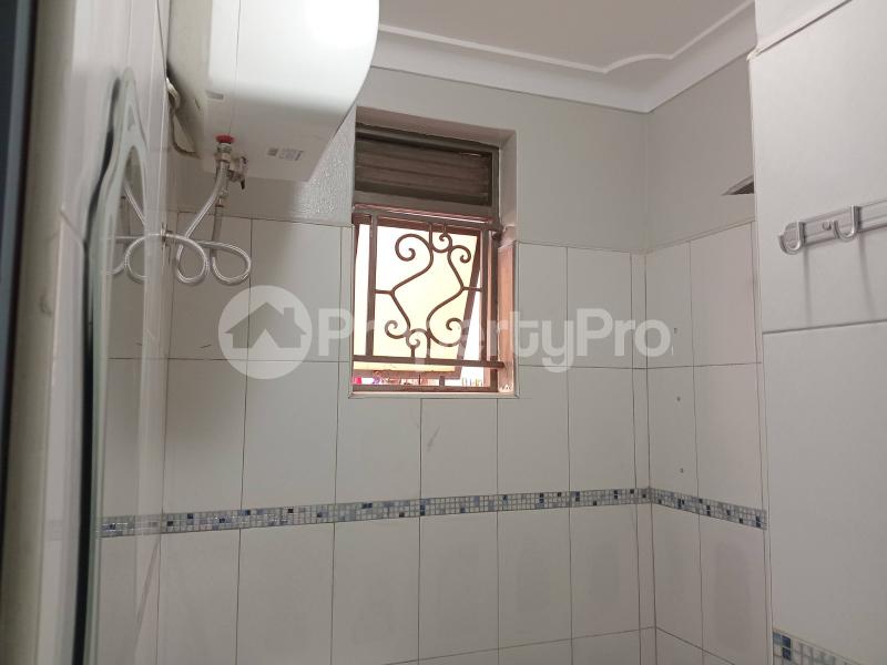3 bedroom Apartment Block Apartment for rent Kulambilo road Kampala Central - 4