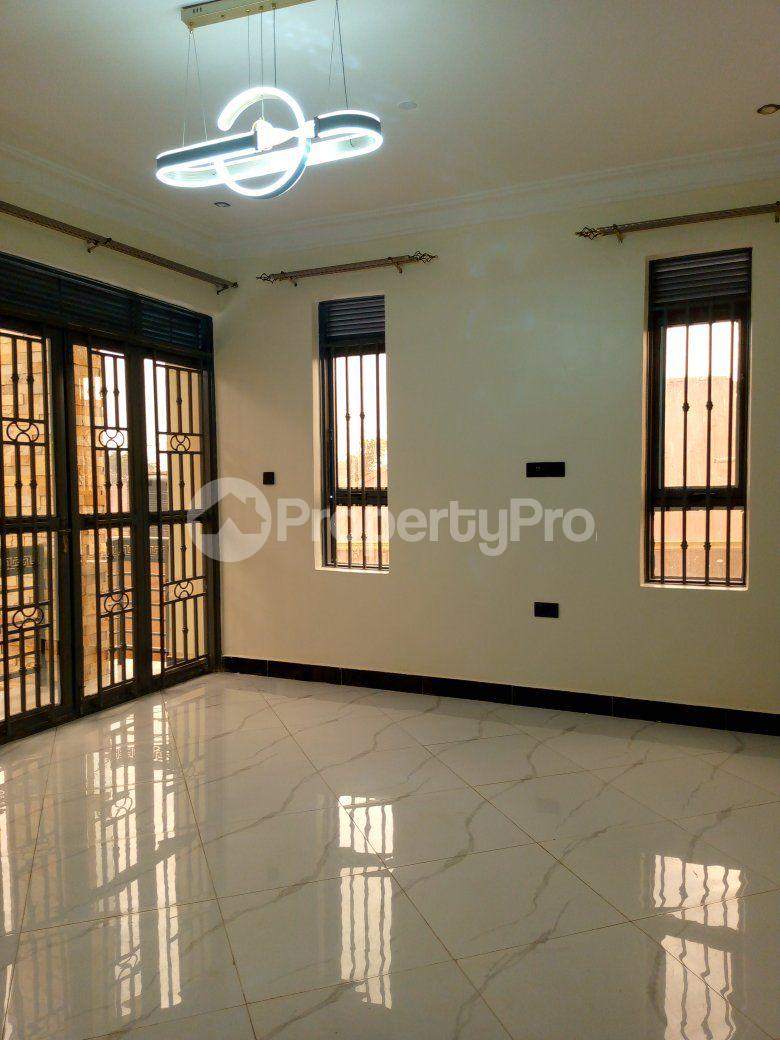 1 bedroom mini flat  Apartment Block Apartment for rent Kungu road Wakiso Central - 4