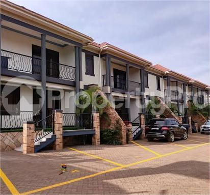 3 bedroom Apartment Block Apartment for rent Kungu road Wakiso Central - 12