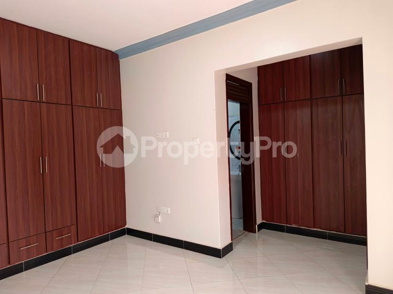 3 bedroom Apartment Block Apartment for rent Kungu road Wakiso Central - 11