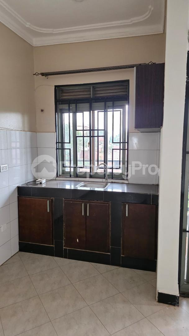 1 bedroom mini flat  Apartment Block Apartment for rent Kyaliwajjala road Wakiso Central - 8