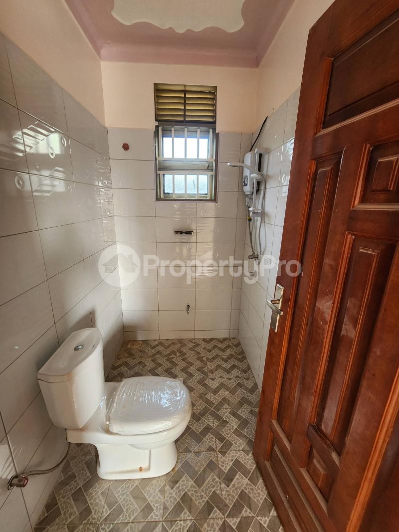 1 bedroom mini flat  Apartment Block Apartment for rent kyaliwajjala road Wakiso Central - 13