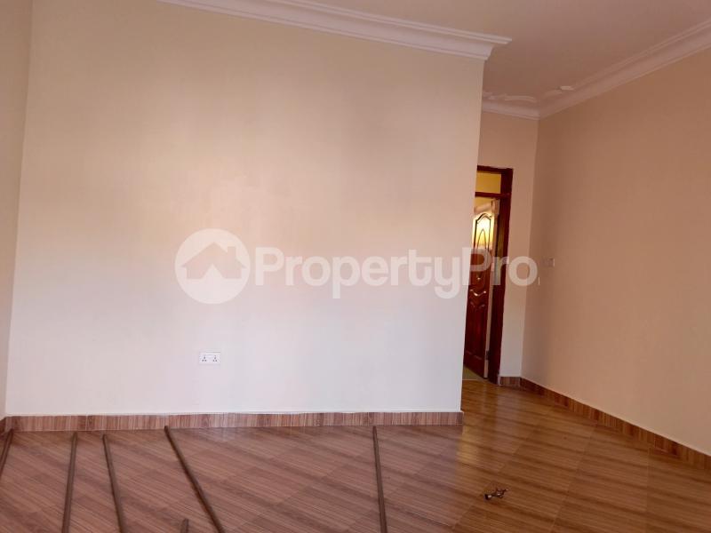 1 bedroom mini flat  Bungalow Apartment for rent kyaliwajjala road Wakiso Central - 10