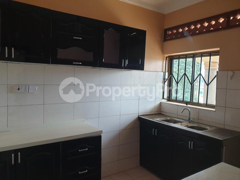 2 bedroom Apartment Block Apartment for rent kyaliwajjala road Wakiso Central - 6