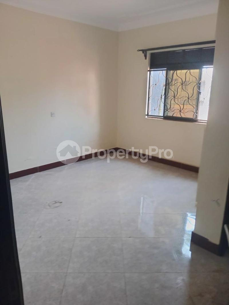 2 bedroom Apartment Block Apartment for rent kyaliwajjala road Wakiso Central - 7