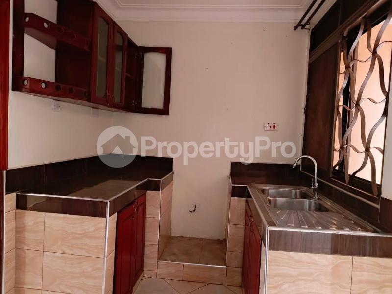 2 bedroom Apartment Block Apartment for rent kyaliwajjala road Wakiso Central - 15