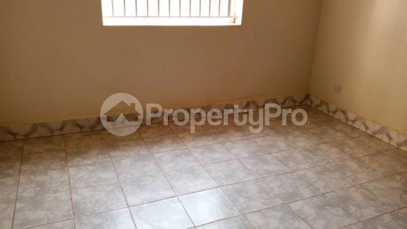 2 bedroom Apartment Block Apartment for rent Kyaliwajjala road Wakiso Central - 6