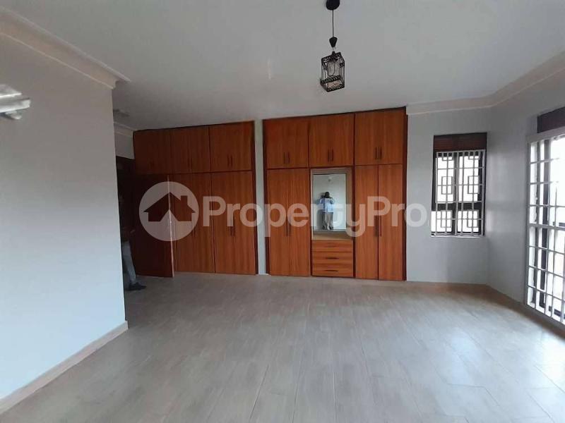 2 bedroom Apartment Block Apartment for rent kyaliwajjala kira road Wakiso Central - 5