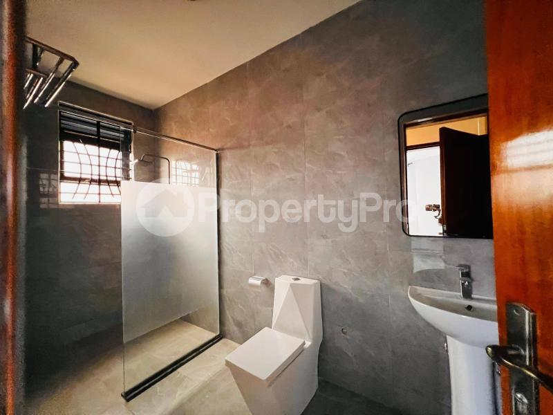 3 bedroom Apartment Block Apartment for rent Kyaliwajjala road Wakiso Central - 8