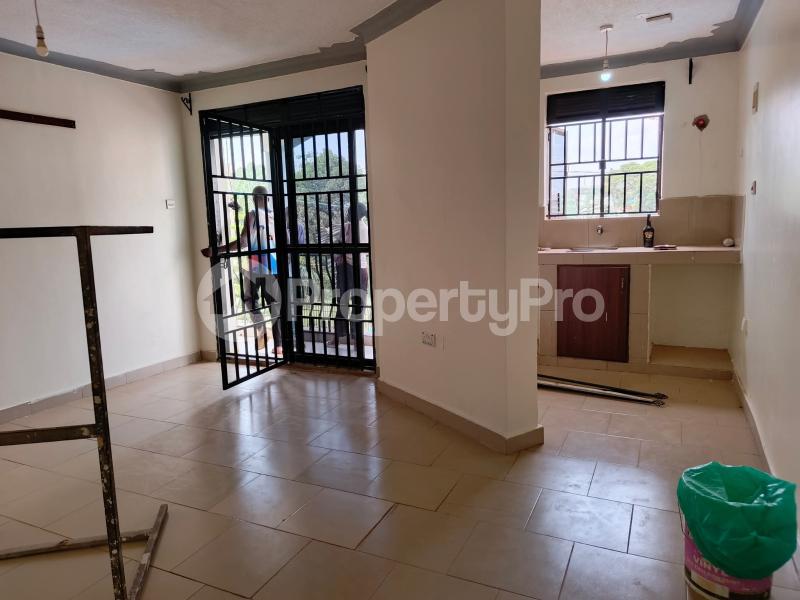 1 bedroom mini flat  Apartment Block Apartment for rent Kyaliwajjala road Wakiso Central - 11