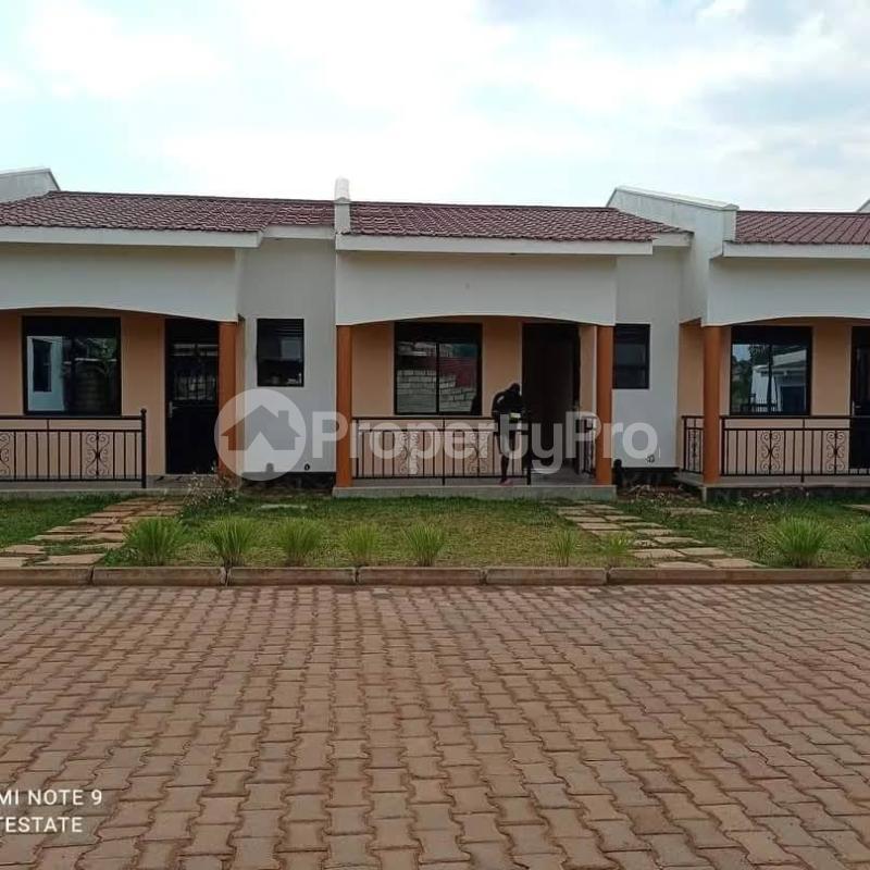 1 bedroom mini flat  Apartment Block Apartment for rent kyaliwajjala Kasanje Wakiso Central - 2
