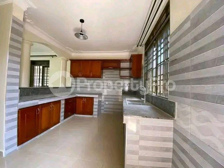 2 bedroom Apartment Block Apartment for rent Kyanja road Kampala Central - 6