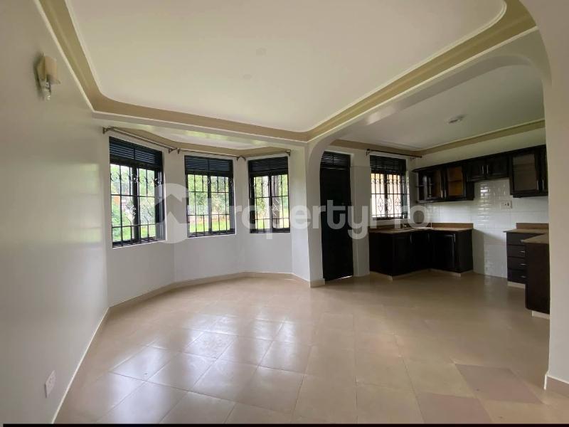 2 bedroom Apartment Block Apartment for rent kyanja road Kampala Central - 5