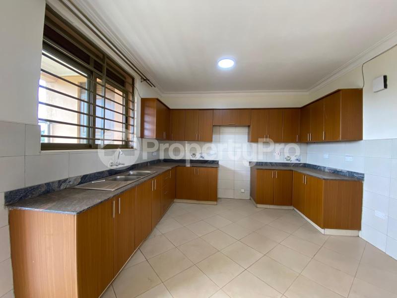 3 bedroom Apartment Block Apartment for rent kyanja road Kampala Central - 2