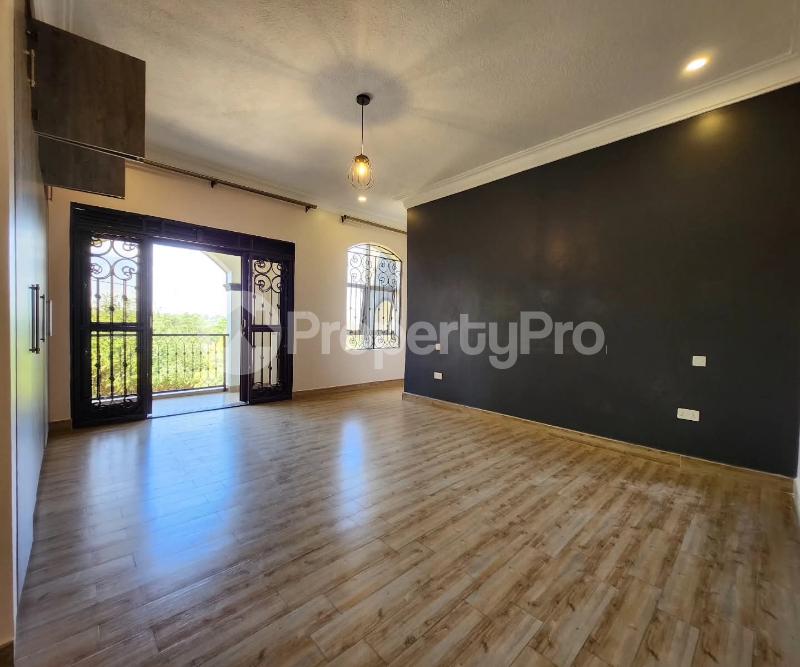 3 bedroom Apartment Block Apartment for rent Kyanja ring road  Kampala Central - 8