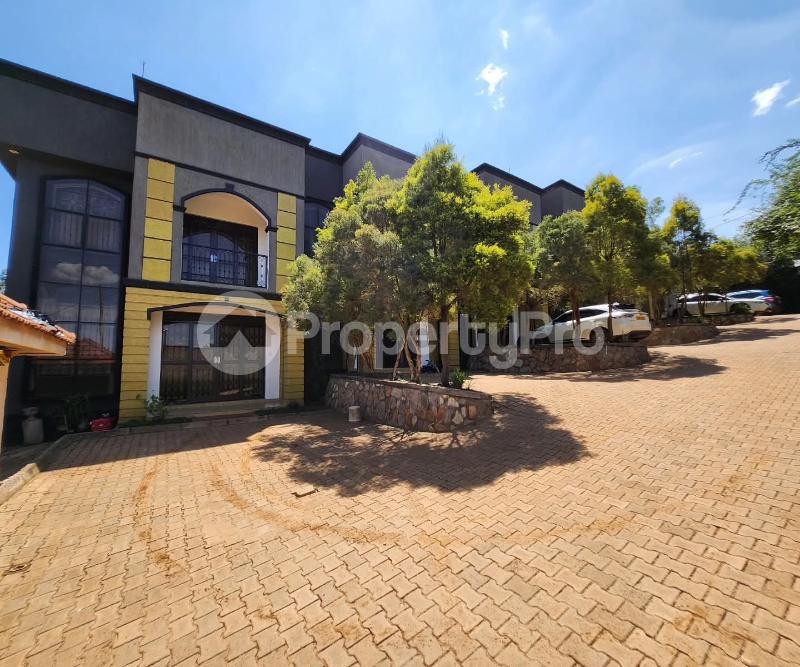 3 bedroom Apartment Block Apartment for rent Kyanja ring road  Kampala Central - 0