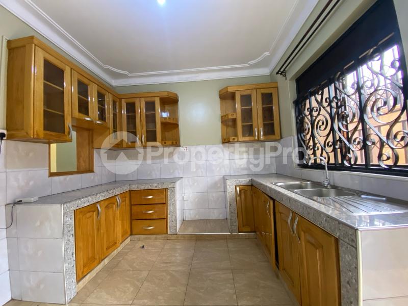 3 bedroom Apartment Block Apartment for rent kyanja road  Kampala Central Kampala Central - 0