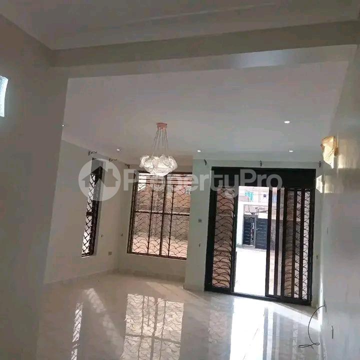 4 bedroom Apartment for rent Kyanja road  Kampala Central Kampala Central - 8